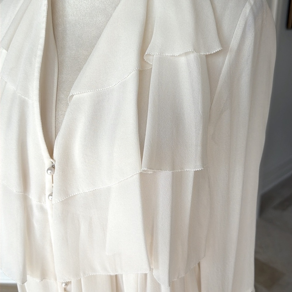 Off-white cream colored ruffle blouse - Picture 5 of 7